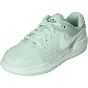 Nike nike full force low big kids in de kleur zwart.
