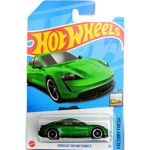 Hot Wheels Porsche Taycan Turbo S - Groen - Die Cast - 7 cm - Schaal 1:64