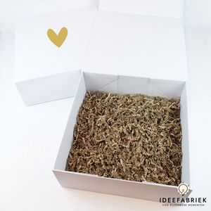Cadeaubox Wit met Gouden Hart - Magneetbox - 30 x 30 x 12 cm - Cadeau Doos met Opvulling - Cadeau Geven - Bruiloft - Verjaardag - Jubileum - Geschenkdoos - Herinneringen box - Babyshower