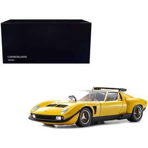 Het 1:18 Diecast-model van de Lamborghini Miura SVR uit 1970 in geel. De fabrikant van het schaalmodel is Kyosho. Dit model is alleen online verkrijgbaar