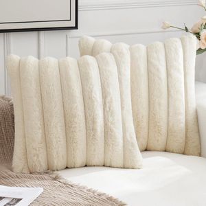 Kussenslopen van kunstbont - Decoratieve kussenslopen voor moderne woonkamer - Set van 2 - 50 x 50 cm - Beige .