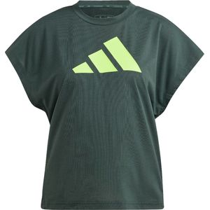 Adidas train icons training regular fit logo t-shirt in de kleur groen.