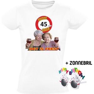 Hoera 45 jaar! Het is feest Dames T-shirt + Happy birthday bril - verjaardag - jarig - 45e verjaardag - oma - wijn - grappig