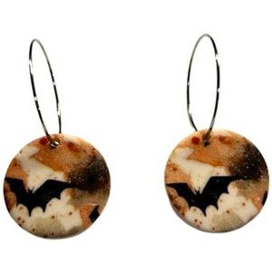 2 Love it Creepy Bats RZ - Oorbellen - Oorhangers - Polymeerklei - Lichtgewicht - 4 x 2 cm - Herfst - Winter - Halloween - Oranje - Wit - Zwart - Zilverkleurig