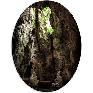 WallClassics - Dibond Ovaal - Buddha Beelden in Grot - 21x28 cm Foto op Ovaal (Met Ophangsysteem)