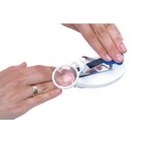 Nagelknipper op zuignappen met vergrootglas voor éénhandig gebruik: