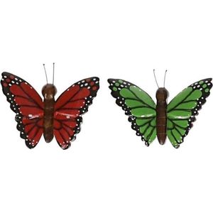 2x Houten magneten vlinders rood en groen