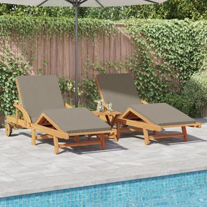 vidaXL - Zonligstoelen - 2 - stuks - met - kussens - en - wielen - Taupe - massief - acaciahout
