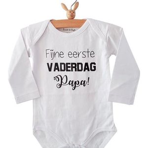 Baby Rompertje tekst cadeau |  Fijne eerste Vaderdag papa | Lange mouw | wit zwart | maat 86-92