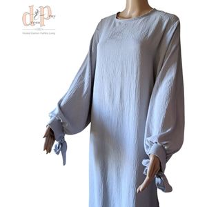Dress&Pray | Abaya Nura Grey - Lange Jurk - Islamitische mode - Modest Fashion - Gebedskleding - One Size