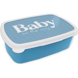 Broodtrommel Blauw - Lunchbox - Brooddoos - Baby - Quotes - Spreuken - Baby on the way - 18x12x6 cm - Kinderen - Jongen