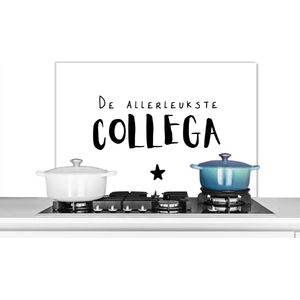 Spatscherm keuken 80x55 cm - Kookplaat achterwand De allerleukste collega - Quotes - Collega - Spreuken - Muurbeschermer - Spatwand fornuis - Hoogwaardig aluminium