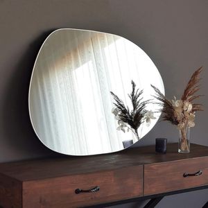 Moderne Industriële Denia Spiegel - Wandspiegel met houten voet van 2,2 cm en bevestigingsmateriaal inbegrepen - Afmetingen 75 x 55 - Asymmetrische spiegel ideaal als decoratief object