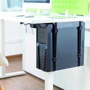 Ontworpen om de computer onder het bureau te monteren om meer ruimte op de werkplek te creëren