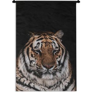 Wandkleed TijgerKerst illustraties - Slaperige tijger op een zwarte achtergrond Wandkleed katoen 60x90 cm - Wandtapijt met foto