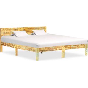 The Living Store Bedframe Vintage - Hout - 205 x 185 x 73 cm - Geschikt voor matras 180 x 200 cm