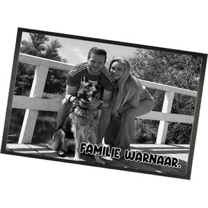 Deurmat met foto en familie naam-Kerstcadeau Familie naam en foto-Cadeau verjaardag-samenwonen-Zwart/Wit foto-60x40cm