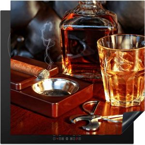 KitchenYeah® Inductie beschermer 78x78 cm - Whiskey - Fles - Karaf - Kookplaataccessoires - Afdekplaat voor kookplaat - Inductiebeschermer - Inductiemat - Inductieplaat mat