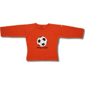 Twentyfourdips | T-shirt lange mouw baby met print 'Jong oranje' | Donker oranje | Maat 62 | In giftbox