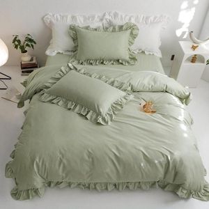 Titel: 3-delig Lichtgroen Meisjesbeddengoedset met Ruches - Ritssluiting - 210 x 210 cm - 135 x 200 cm - 80 x 80 cm (Groen)