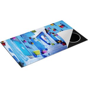Chefcare Inductie Beschermer Blauwe Huizen met Bloempotten in Chefchaouen, Marokko - 95x50 cm - Afdekplaat Inductie - Kookplaat Beschermer - Inductie Mat