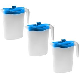 3x Waterkannen/sapkannen met blauwe deksel 1,5 liter 9 x 21 x 23 cm kunststof - Compact formaat schenkkannen die in de koelkastdeur past - Sapkannen/waterkannen/schenkkannen/limonadekannen