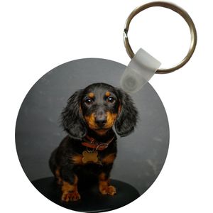 Sleutelhanger - Studio foto van teckel puppy - Plastic - Rond - Uitdeelcadeautjes