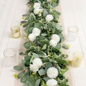 2 stuks kunstmatige eucalyptus slinger, witte hortensia, tafelslinger, klimop, hangplant, kunstplant, wijnstokken, namaakvlinders, groene bladerslingers voor bruiloft, feest, muur, tafel,