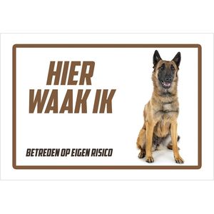 Waakbord/ bord | ""Hier waak ik"" | 30 x 20 cm | Belgische Herder | Dikte: 1 mm | Herdershond | Mechelse Herder | Gevaarlijke hond | Waakhond | Hond | Betreden op eigen risico | Polystyreen | Rechthoek | Witte achtergrond | 1 stuk