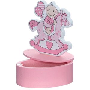 roze doosje baby op hobbelpaard uitdeelbedankje voor geboorte of babyshower