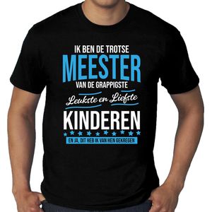Grote maten Trotse meester cadeau t-shirt zwart voor heren - wit en blauwe letters - verjaardag / bedankje / cadeau shirts voor leraar XXXXL