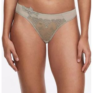 Passionata White Nights - String - Maat 42 - Grijs - P40670-01Y