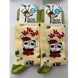 HO HO HO! CHRISTMAS / KERST / NEW YEAR- SOKKEN - 2 Pack - Grappige Sokken voor Mannen & Vrouwen - One Size (41-46) - Humorvolle Huissokken - Geschenk voor Heren, Dames, Vader, Moeder, Vriendin, Zus, Oma - Cadeau SOCKY WOCKY