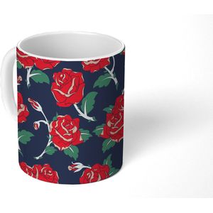 Mok - Koffiemok - Rozen - Bloem - Patroon - Rood - Mokken - 350 ML - Beker - Koffiemokken - Theemok