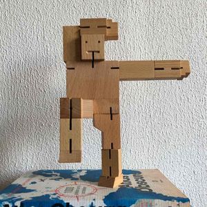 Areaware Cubebot Robot Puzzel - Woonaccessoire - Small - Hout - Natural