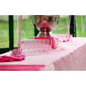 Santex Tafelkleed op rol - babyshower/geboorte meisje - roze - non woven polyester - 120 cm x 10 m