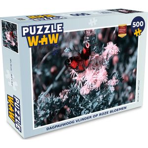 Puzzel Dagpauwoog vlinder op roze bloemen - Legpuzzel - Puzzel 500 stukjes
