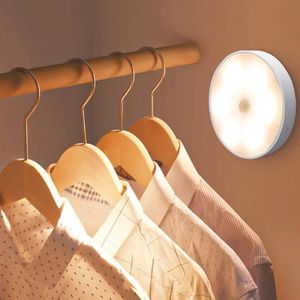 Draadloze ledlamp met Bewegingssensor– Warm Wit licht – Draadloze wandlamp – Draadloze ledspot – Usb oplaadbaar – met Magneet - Kastverlichting