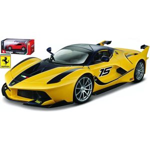 Bburago  FERRARI FXX-K #15 geel/zwart schaalmodel 1:24