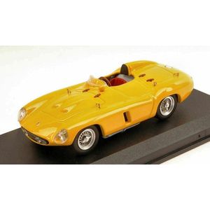 De 1:43 Diecast Modelcar van de Ferrari 750 Monza Spider van 1955 in Yellow.The fabrikant van het schaalmodel is Art-Model.This model is alleen online beschikbaar