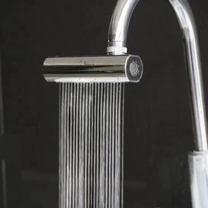 Keuken kraan - Royal Empire - Waterval - Roterende Kraankop - Universele - 4 in 1 - 360° Draaibare Sproeierkop - Spoelbak Accessoire - Kraan - 3 standen - Krachtige Kraankop - Kraan Opzetstuk