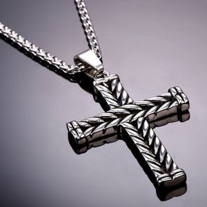 Kruis Hanger op Vossenstaart Ketting - Zilver kleurig - Kettingen Heren Dames - Cadeau voor Man - Mannen Cadeautjes Accesoires