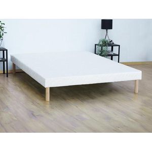 Vente-unique Decoratieve gewatteerde bedbodem 140 x 190 cm 9 latten - Wit - ASTHENIS van YSMÉE L 190 cm x H 31 cm x D 140 cm