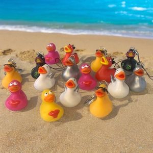 Set van 10 Mini Badeendjes – Mix van Magneetjes, Hangertjes en Decoratieve Eendjes (4,5 cm)