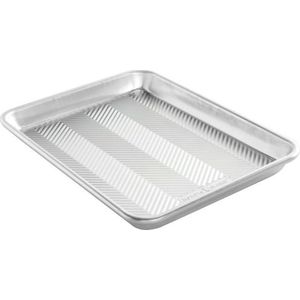 Bakplaat met Structuur, 33 x 24,4 cm, Aluminium - Nordic Ware | Naturals Prism