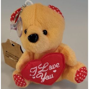 Een schattige en lieve beer aan een sleutelhanger / tassenhanger met de tekst I love you op het hart. Voor in de kinderkamer, je auto / tas of in huis als decoratie. Een toevoeging is het zuignap waar je hem aan kunt hangen. Voor uzelf of als cadeau.