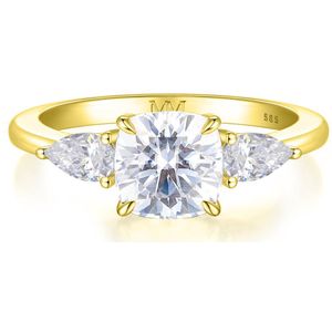 Trielle - 18k Geelgouden Cushion Moissanite Verlovingsring met Peer Geslepen Zijstenen - 1.1 karaat