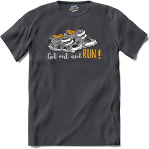 Get Out And Run! | Hardlopen - Rennen - Sporten - T-Shirt - Unisex - Mouse Grey - Maat XL