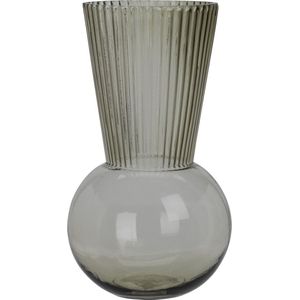 Grijsgroene bolvaas met lange uitlopende geribbelde hals - Vazen met geribbeld glas