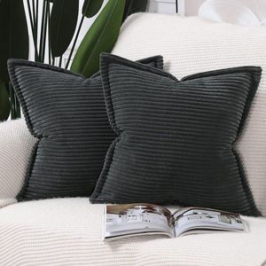 Set van 2 donkergrijze corduroy sierkussenslopen 50 x 50 cm met franjesrand, super zacht, boho gestreepte kussenslopen, brede decoratieve gestructureerde sierkussens voor bank, slaapkamer